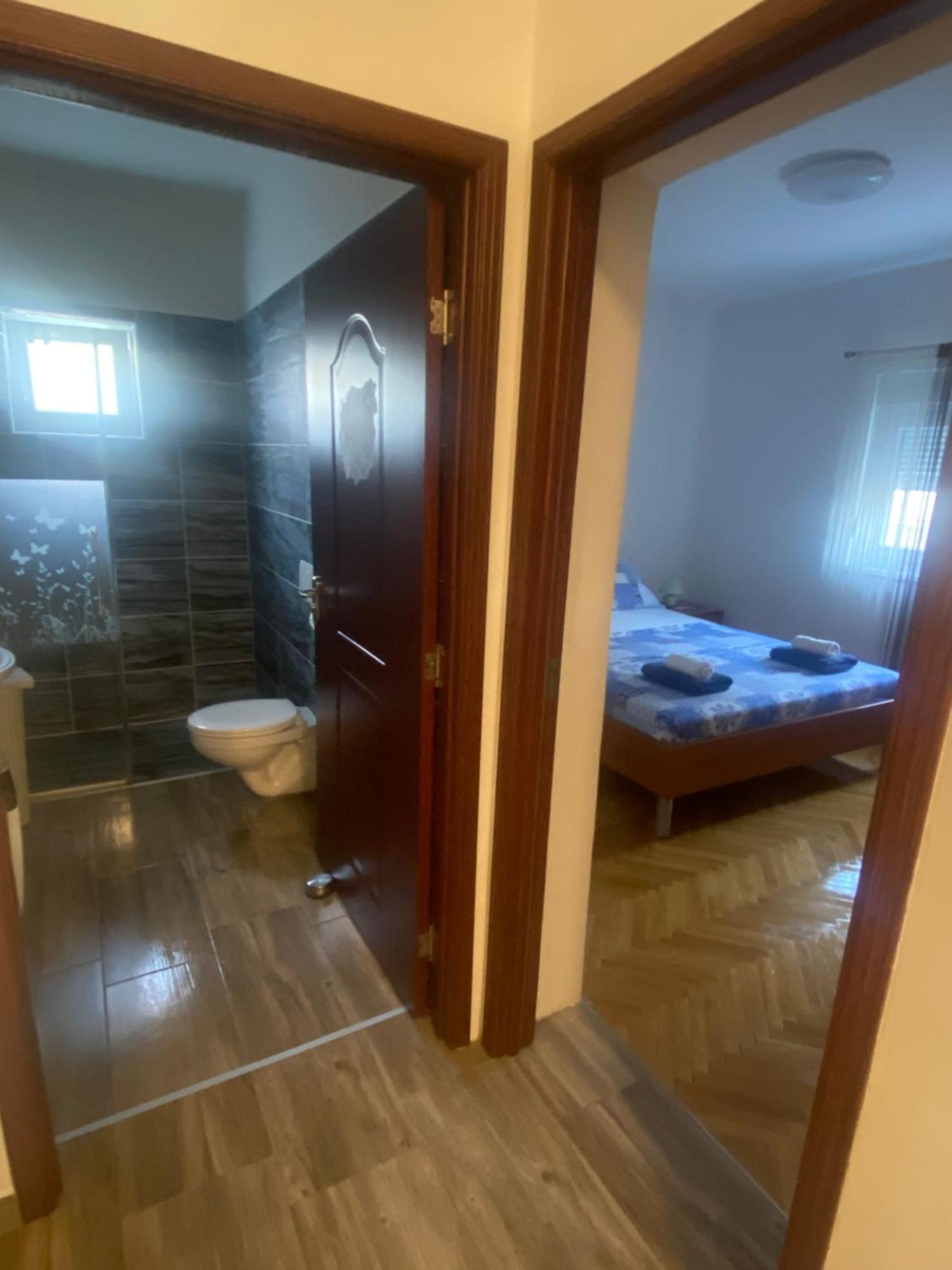 Apartman Stefan Appartement Karlobag Buitenkant foto